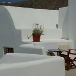 Akrotiri Dreams *