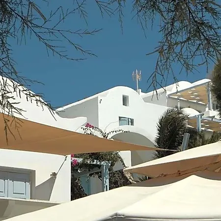 Akrotiri Dreams *