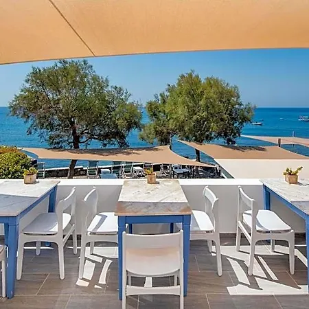 Akrotiri Dreams