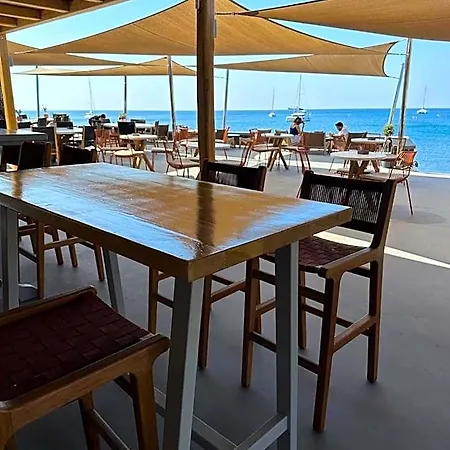 Akrotiri Dreams Akrotírion