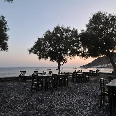 Akrotiri Dreams