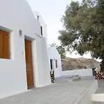 Akrotiri Dreams